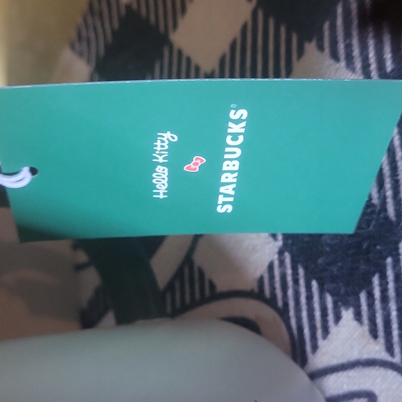 Hello Kitty Kids Mug with Red Bow and Green Lid Boxed Adorable Hard To Find - Picture 2 of 6